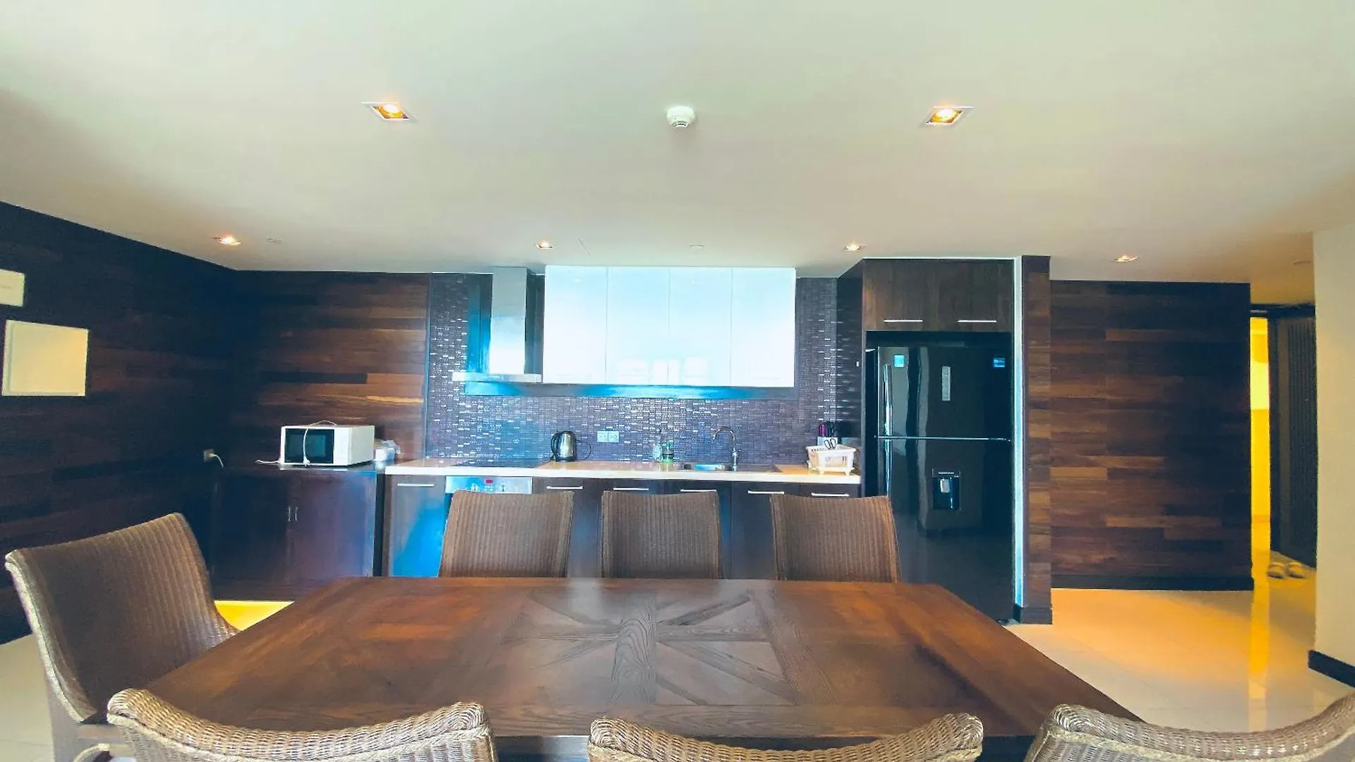 The Costa Luxury 2 Bedrooms, Seaview Nha Trang